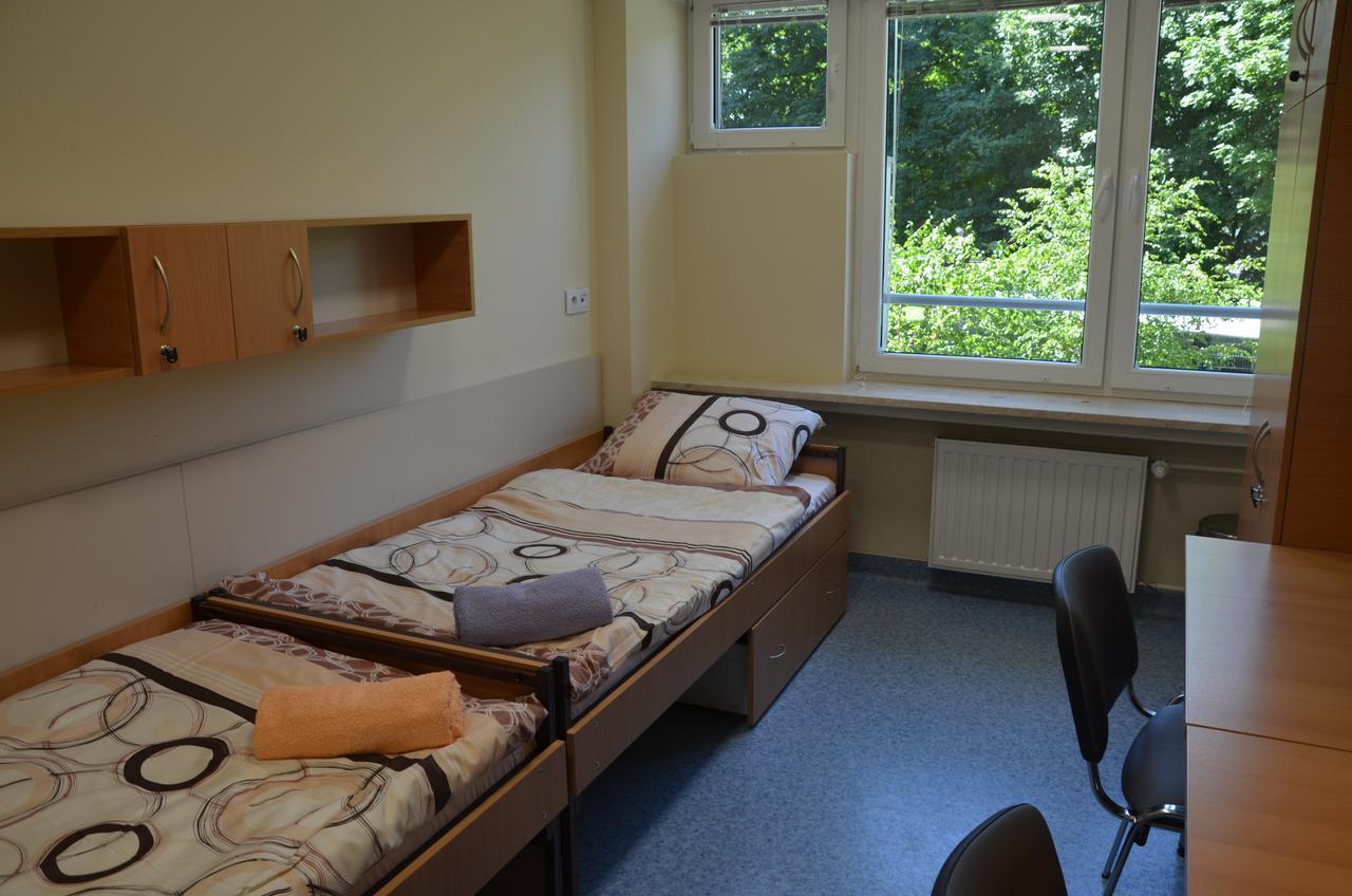 Babilon Hostel *